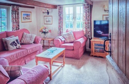 Horncastle House | The Mansion Cottage
