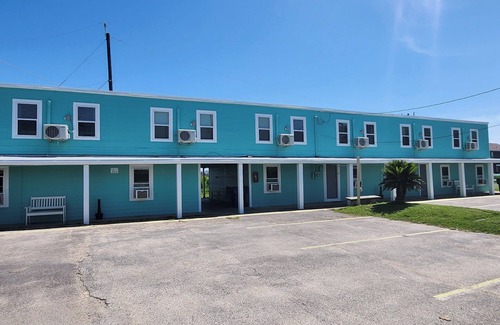 Surfside Beach Apartment | The Mark at Surfside, Apt. 2