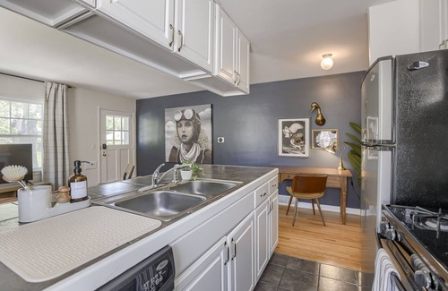 Dundee-Happy Hollow Historic District House | The Markham - Prime Location for CWS