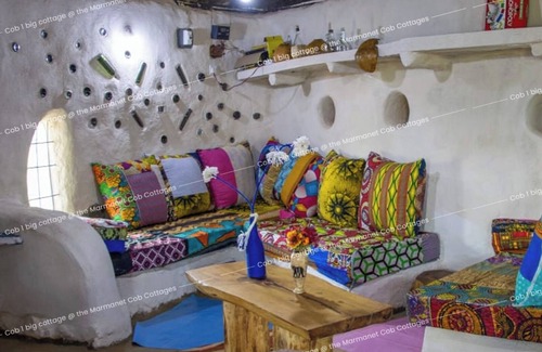 Nanyuki Cottage | THE MARMANET COB COTTAGES