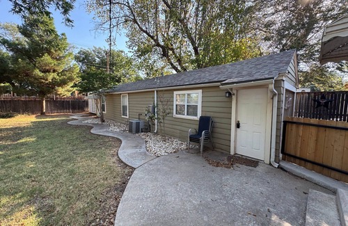 Tech Terrace House | The Matador Cottage Near TTU (Back House Only)