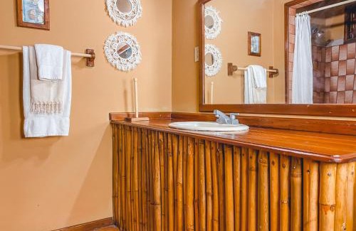 Orange Walk Bed & Breakfast | The Mayan Garden