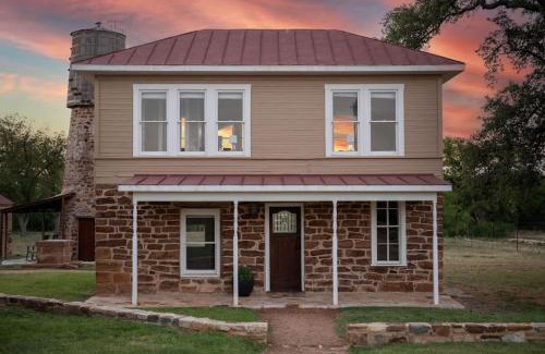 Mason House | The Mildred Guest Haus