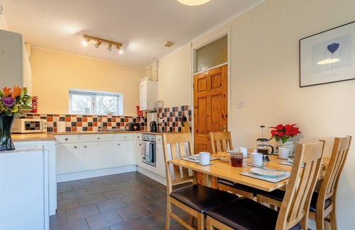 Muchelney Cottage | The Milking Shed - UK30436