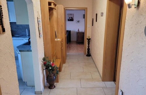Michelsberg Apartment | The modern vacation apartment is situated in a quiet location next to the local recreation area