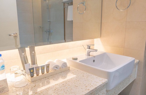 Calasiao Hotel | The Monarch Hotel
