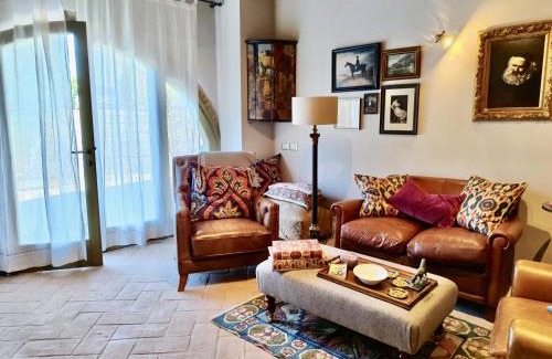 Santa Reparata Villa | The Monastery - St Antimo