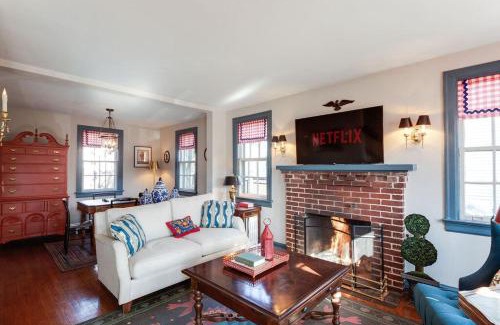 Potomac West House | The Monroe in Historic DelRay