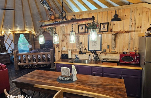 Gap Mills House | The Moon Shine Yurt on Potts Creek King Bed, Jacuzzi, Beach, by Paint Bank, VA