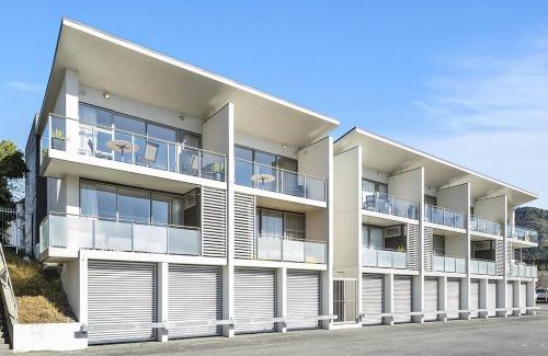 Picton Apartment | The Moorings Waterfront Picton