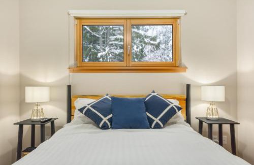 Rossland Ski Chalet | The Mountain Project #2
