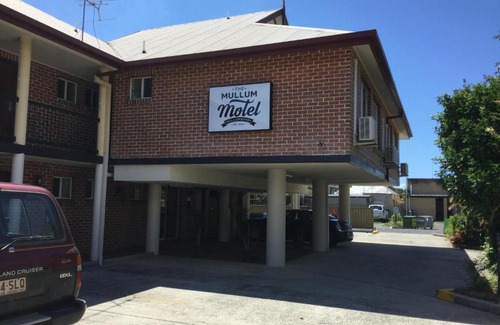 Mullumbimby Hotel | The Mullum Motel