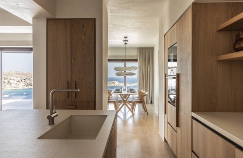 Psarou Villa | The Mykonos Skyvilla | A Landmark Property in Psarou bay with Breathtaking Views