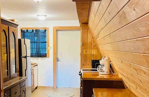 Natchez Cabin | The Natchez Retreat Lakeside A-frame Cabin