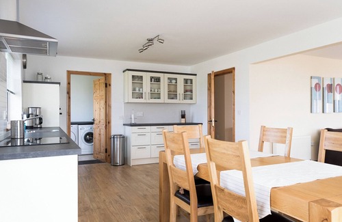 Carrigaholt House | The Neighbours - Loop Head Holiday Homes. Only a stone throw away from water.
