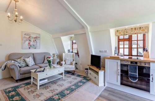 Sudbury House | The Nest at Clare House