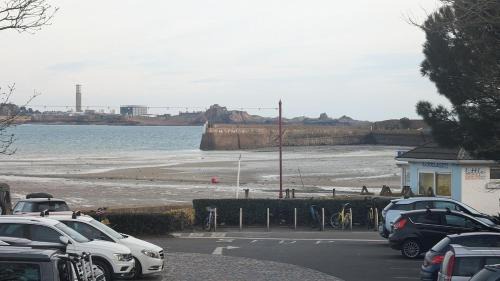 St Aubin Apartment | The Nest - One Bed Apt with Sea Views
