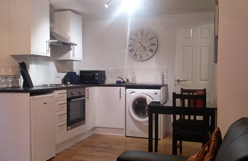 Nailsea Apartment | The New Coach House a newly renevated, self contained, one bed accomadation