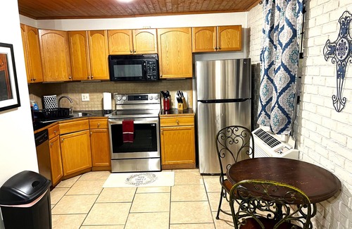 Beauregard Town Historic District Apartment | The Newest of our Short Term Rentals to Impress. Quiet, Comfortable, Convenient
