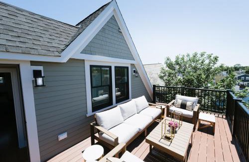 Fifth Ward House | The Newport Lofts - 595 Thames Street