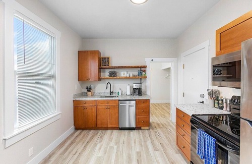 Stanwood Apartment | The Night Owl Perch in Stanwood