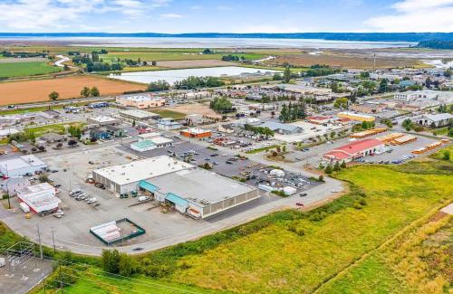 Stanwood Apartment | The Night Owl Perch