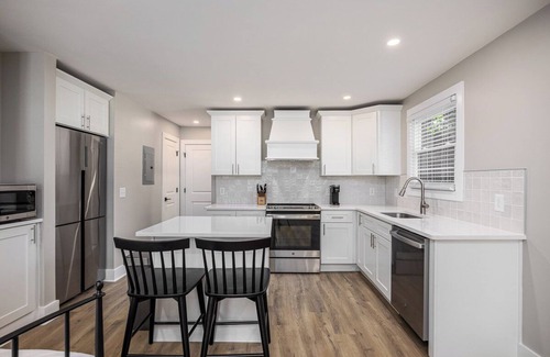 Hillsboro West End Apartment | The Nomad by AvantStay – Modern Comfort Near Downtown