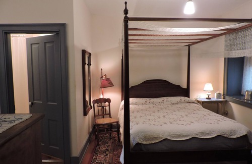 Ebensburg Bed & Breakfast | The Noon-Collins Inn