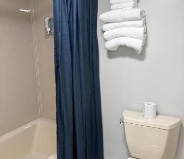 Presque Isle Hotel | The Northeastland Hotel