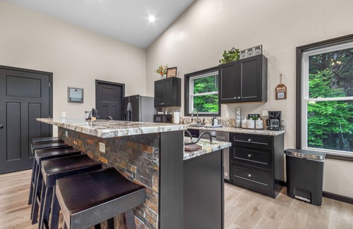 Elmira House | The Northwood Cottage