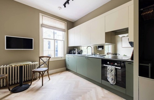 Colville Apartment | The Notting Hill Apartments by HoK Living - NH4