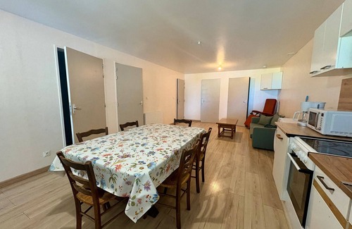 Saint-Pierre-d'Albigny Apartment | The Nursery - Parking Barbecue - 3 Bedrooms - 6 People