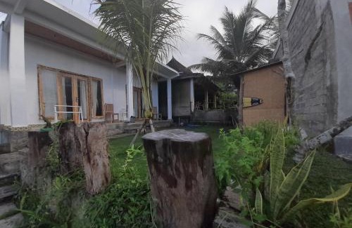 Mendoyo House | THE NYAMO surf & stay