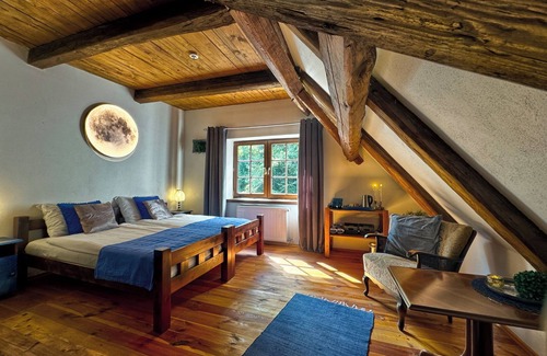 Lwowek Slaski Cabin | The Oak Lodge: Adventure - Nature - Atmosphere