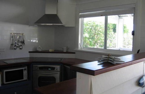 Burrill Lake House | The Old Boathouse - kayak/high speed internet/minutes to the beach