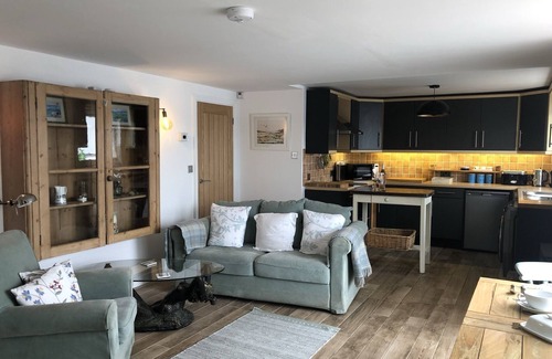 Appledore Apartment | The Old Brewhouse No1 - a flat that sleeps 3 guests in 2 bedrooms