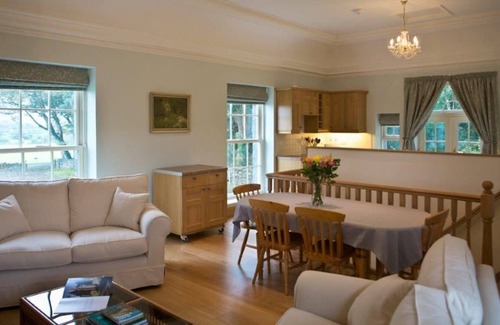 Patrick Cottage | The Old Coach House - a holiday cottage that sleeps 4 guests in 2 bedrooms