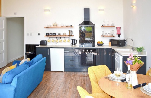 Thelbridge Cottage | The Old Hayloft - UK49680