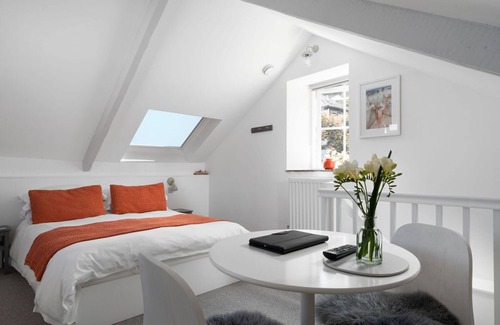 Mousehole Bed & Breakfast | The Old Pilchard Works