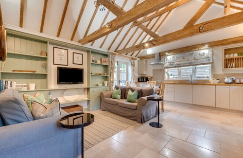 Linton House | The Old Pump House - One Bedroom House, Sleeps 3