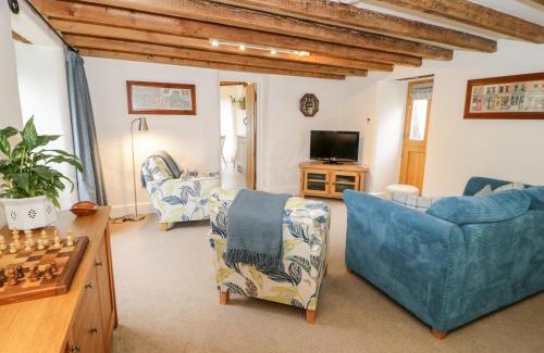 Henryd House | The Old Stable
