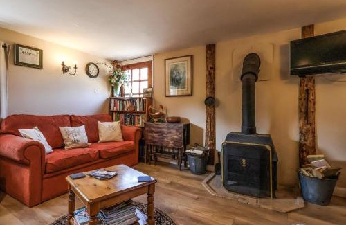 Alton Barnes House | The Old Tack Room - Uk49233
