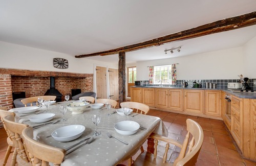 Dunwich House | The Old Town Hall - Four Bedroom House, Sleeps 8