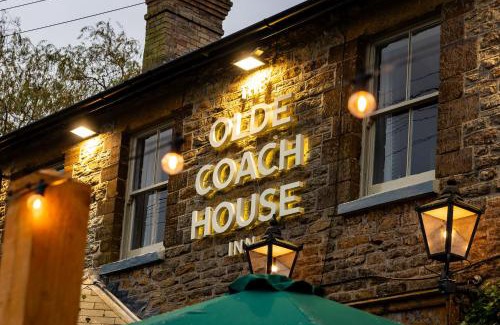 Trench Hotel | The Olde Coach House Inn