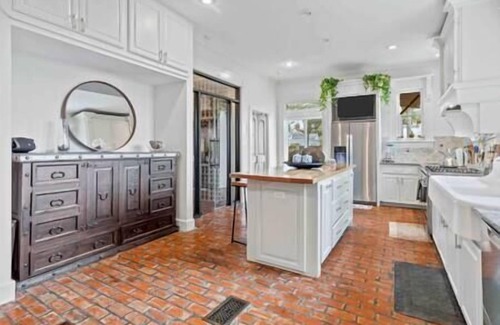 Lake Charles House | The Onyx Bungalow | Media Rooms | Wine Cellar | Historic