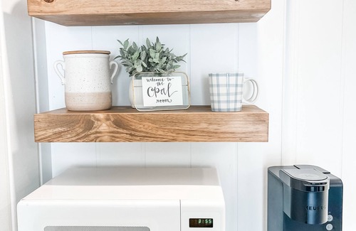 Whitehall Apartment | The Opal Room - #19