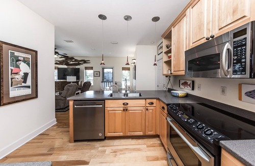 Historic Downtown Apalachicola Condo | The Osprey - Relax in the heart of Apalach