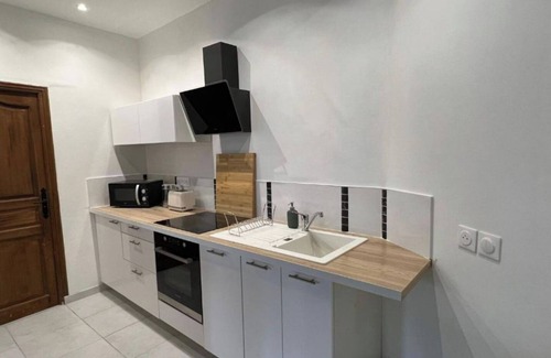 Segre Apartment | The Oudon cottage