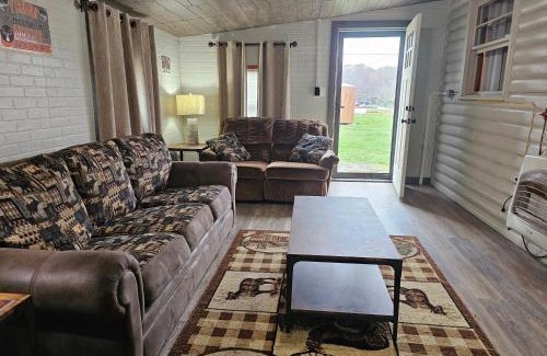 Hillsboro House | The Outdoorsman