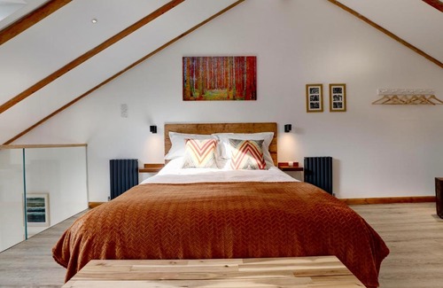 Hinton Parva Apartment | The Owl Barn Wiltshire - Chalk